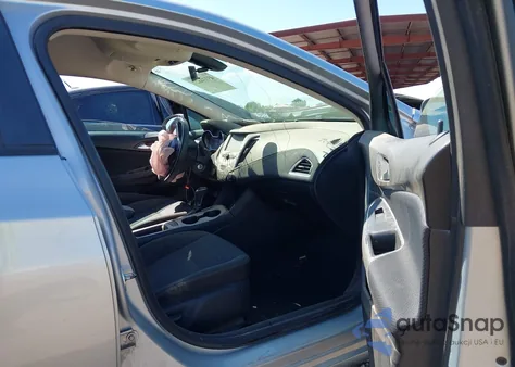 2018 Chevrolet Cruze Ls Auto from USA, damaged, VIN 1G1BC5SM7J7141792